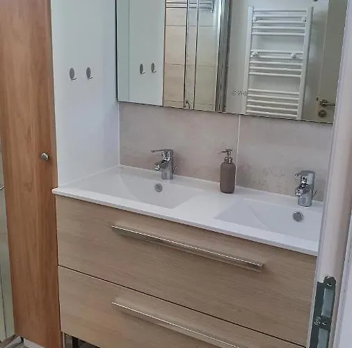 La Terrasse Du Loir A 2km Du Zoo De La Flèche